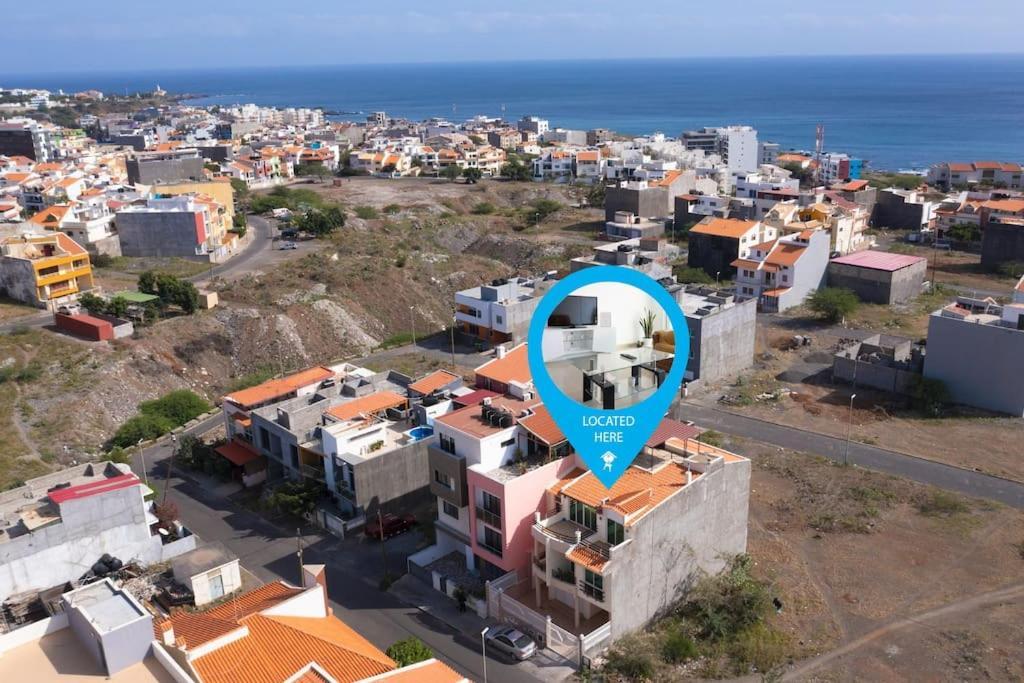 3 Bedroom Apt, Free Wifi & Ac, Cidadela - Lcgr Πράγια Εξωτερικό φωτογραφία